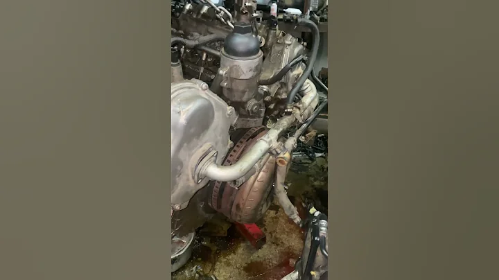 Audi Q7 2007 V8 Engine Cleaning#bmw #automobile #trending #trendingshorts #trend #travel #train