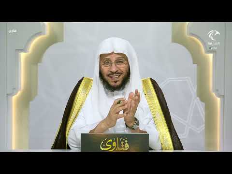 ما حكم لبس حذاء رياضي للمرأة في العمرة