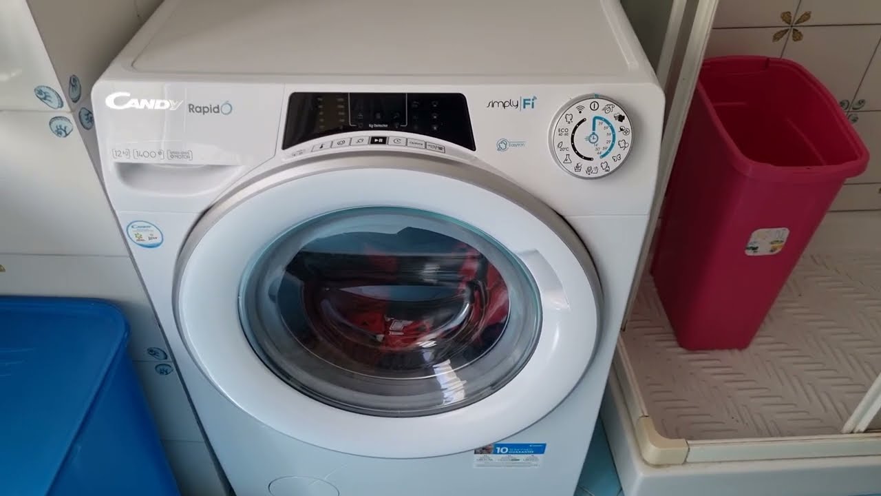 Candy Rapidó Lavatrice funzione sport e opzione cotone