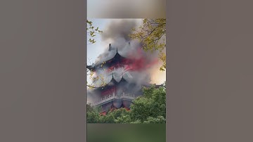 Chùa cổ hơn 1.500 năm ở Trung Quốc bị lửa thiêu rụi phần mái #keolive #tintuc #tinnong24h #thoisu