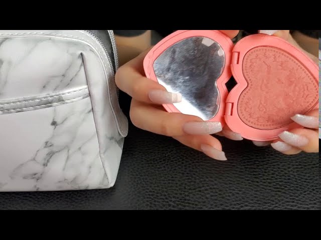 ASMR Whats in my Makeup Bag♡