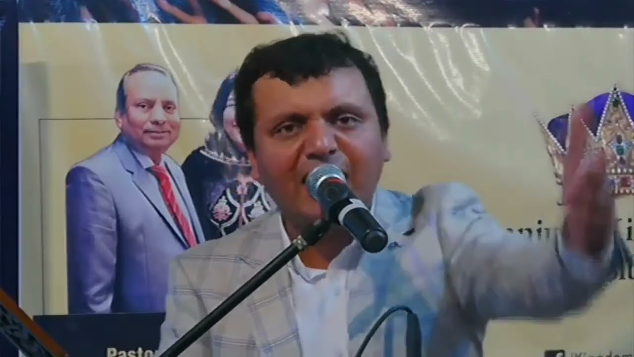 Arif Bhatti Singing Mashup At MKC