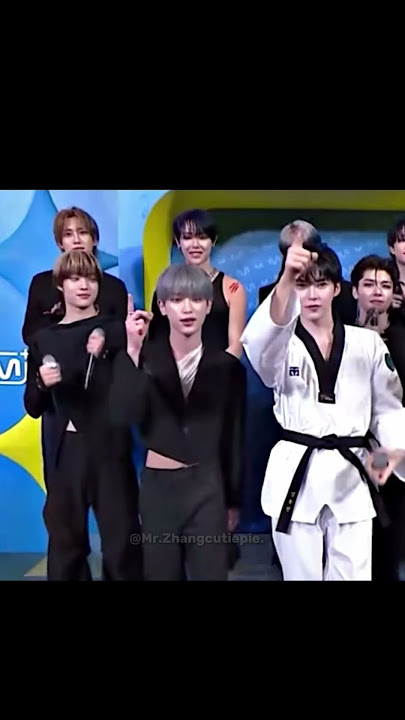 His reaction I can’t😭😭#Jaehyun#Harua#sunghanbin#binie#zerobaseone#boynextdoor#andteam#haobin#fry#