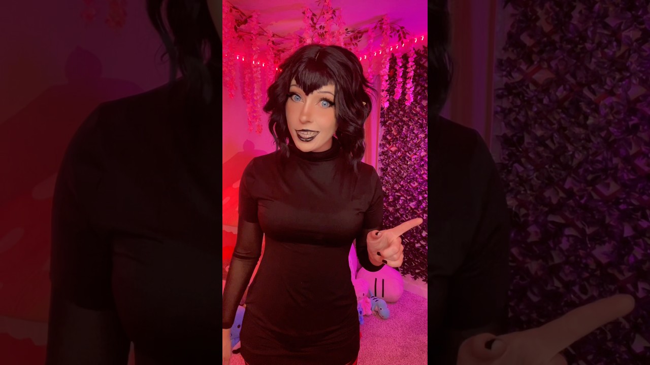 #mavis #hoteltransylvania #cosplay #cosplayer #halloween