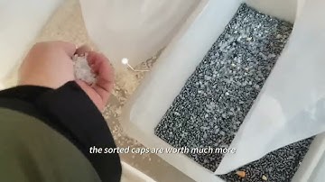 Black and white plastic sorting equipment, capable of sorting materials by color