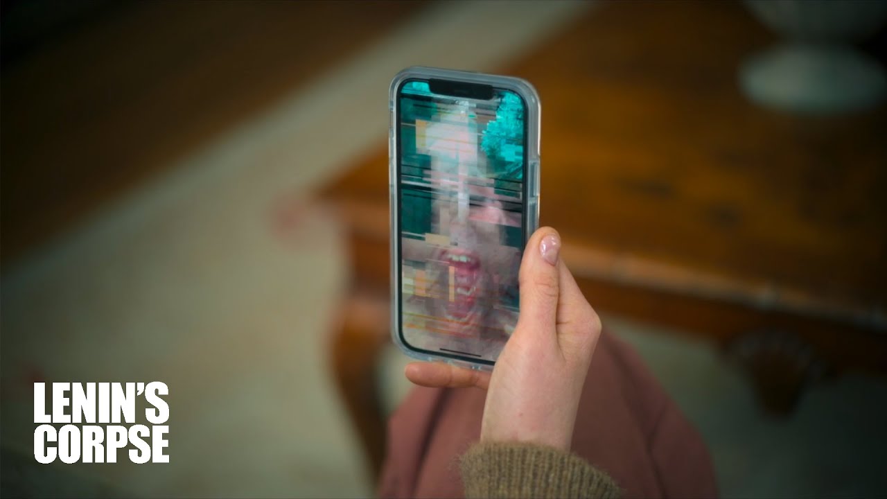 Men (2022) - Creepy phone scene #1