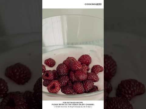제철인 산딸기를 듬뿍듬뿍❣️ 노오븐 라즈베리 요거트 치즈케이크 <strong>No</strong> Bake Raspberry Yogurt Cheesecake #Shorts #<strong>Baking</strong>