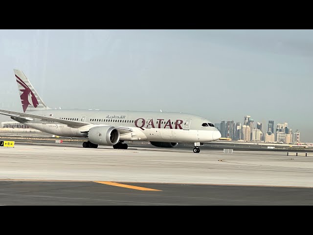 未開封　Boeing 787-8 Qatar Airways 1:200 未開封 Boeing 787-8 Qatar Airways 1:200 Socatec UNBOXING