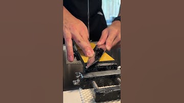 huge water bottle, sharpness test! #fyp #knife #knifesharpening #ray #knifesharpener #rui #knives