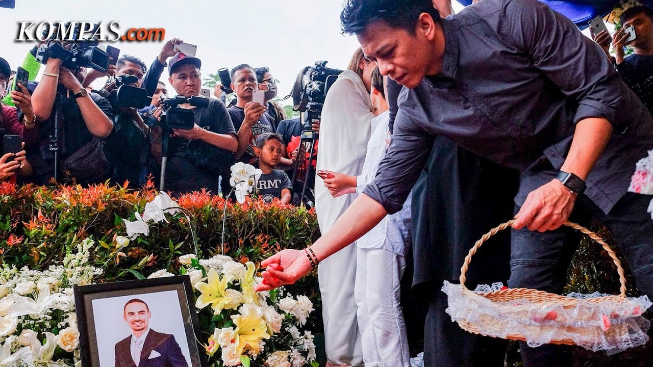 Sosok Ashraf Sinclair di Mata Ariel Noah