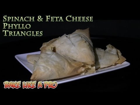 spinach-&-feta-cheese-phyllo-triangles-simple-spanakopita-(greek-spinach-pie)