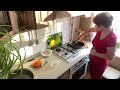 Быстрый и вкусный обед. Так все легко и просто. Жареная капуста в молоке, румяная куриная грудка.