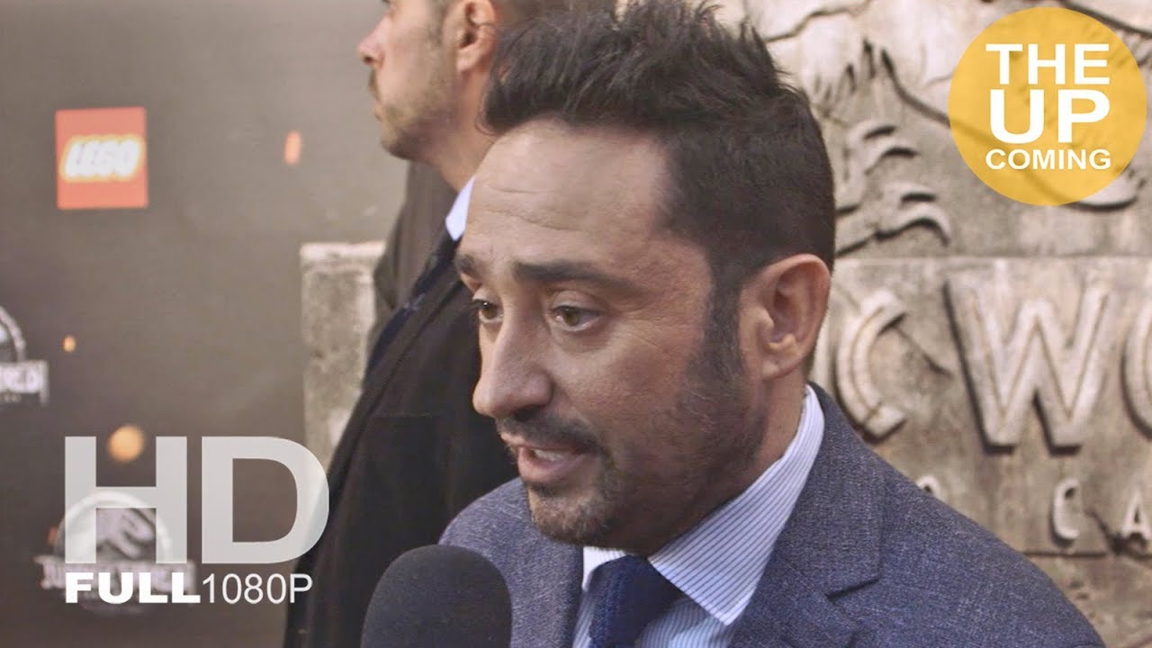 JA Bayona interview at Jurassic World: Fallen Kingdom premiere - YouTube