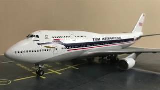 Hasegawa 1:200 Boeing 747-400 Lufthansa 10104 