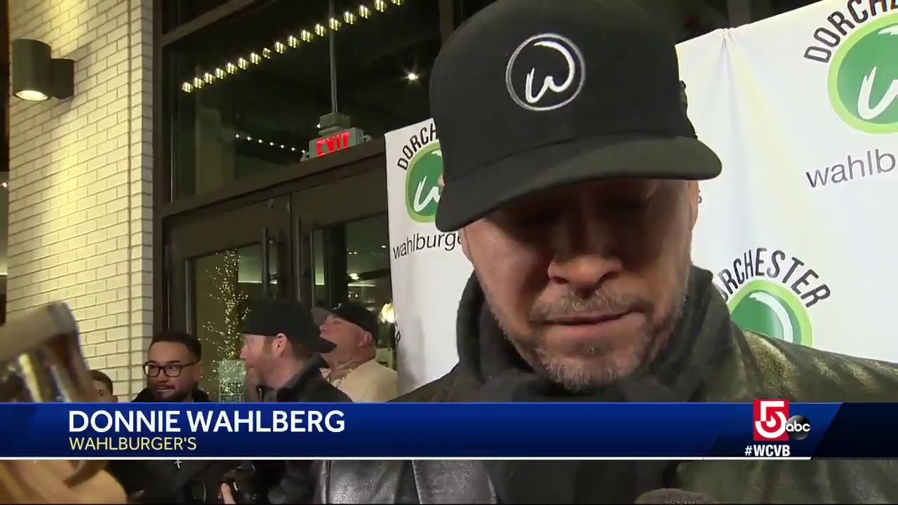 New Wahlburgers location unveiled in Dorchester YouTube