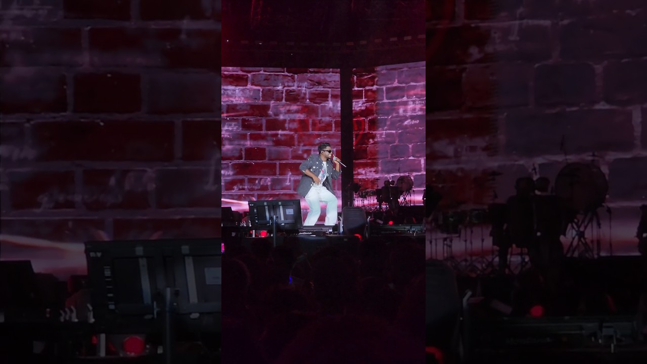 vaathi raid song live performance in bangalore Anirudh concert hukum world tour