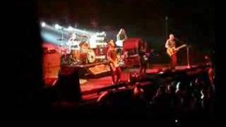 Pearl Jam - Leaving Here (E. Rutherford NJ, 6-3-06)