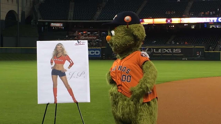 Astros mascot Orbit pranks J.P. Arencibia