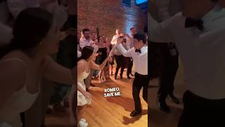 They danced to Taylor Swift’s ‘Love Story’ at wedding 🥹❤️ #shorts #taylorswift #wedding