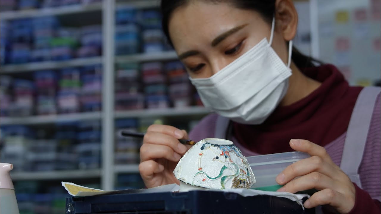 金継ぎ】壊れた食器をアップサイクルするプロセス（SUIGENKYO） - YouTube
