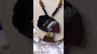 Easy Afro Diva Pendant Necklace DIY shorts