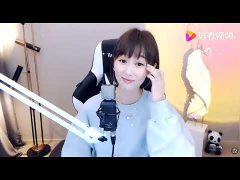 梁红深情一首《想你的时候问月亮》，醉人歌声带有淡淡忧！