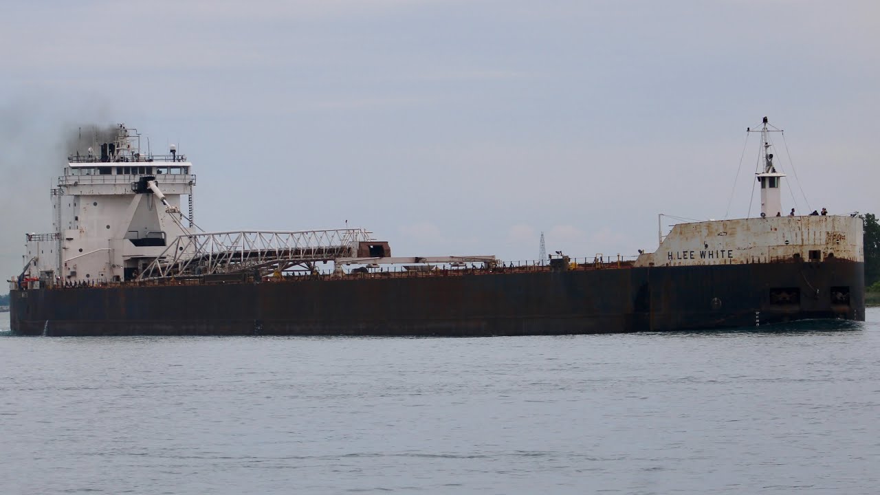 Freighter Double R H. Lee White Freighter Double Salute - YouTube