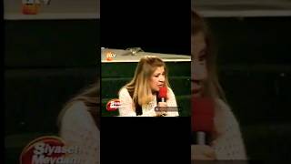Ayla Algan Siyaset Meydanı (2005)