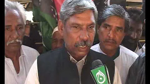Ahmer Rehman Reporter Aaj Tv,special Train