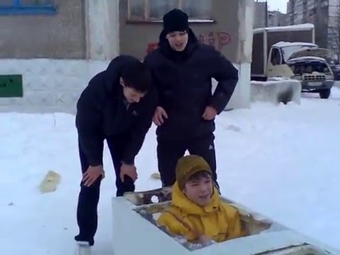 Смешные картинки катания на горке зимой Смешные картинки катания на горке зимой