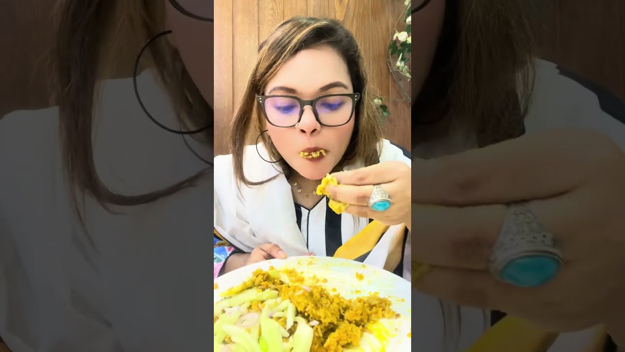 পরিবার নিয়ে দক্ষিনা কিচেনে চলে গেলাম খিচুড়ি বিফ চাপ পোলাও আরও মজার খাবার খেতে 😋