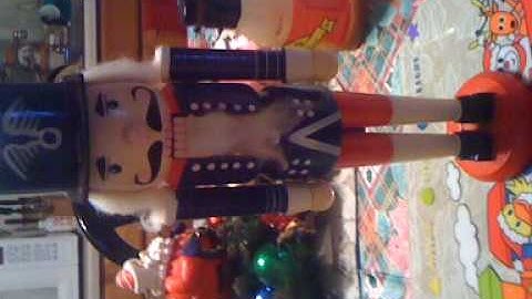 Nut Cracker Tutorial Lol