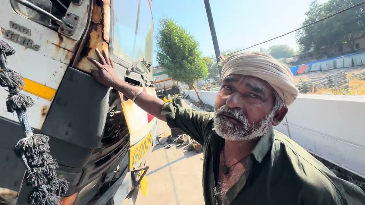 Accident Mahindra truck ko kar diya naye tarike se modify