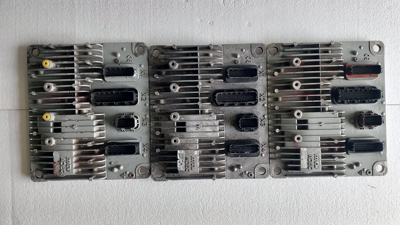 MTU ADEC ECU7 X00E 5020 1022 MTU FRIEDRICHSHAFEN GMBH MTU4000 V12 ...