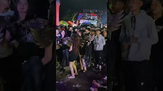 dancer party night carnival