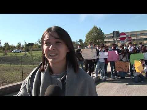 15.10.2021 Cassino, continua la protesta degli studenti