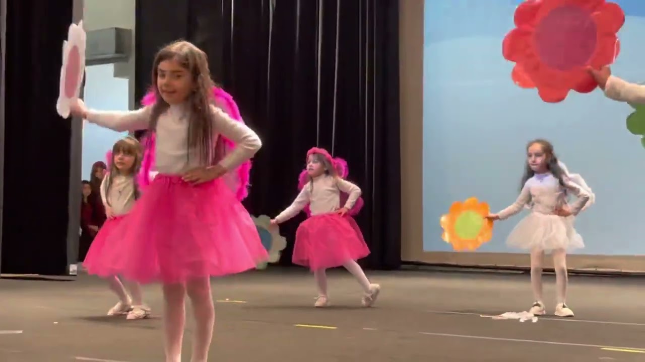 نحنا الربيع/ مهرجان حفل الربيع/ مدارس أكاديمية عرار