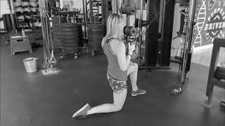 Half Kneeling Single Arm Cable High Row