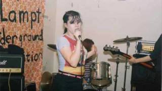 Bikini Kill &quot;In Accordance To Natural Law&quot; Live @ 1020 Bar, New York, NY 03/05/96 (SBD-audio)