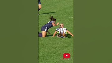 Should this be a RED CARD?