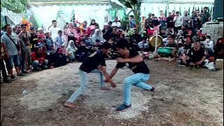 Kuntau banjar mambunga salajur bapukul dari perguruan sinar pahlawan.#silattradisional #kuntau