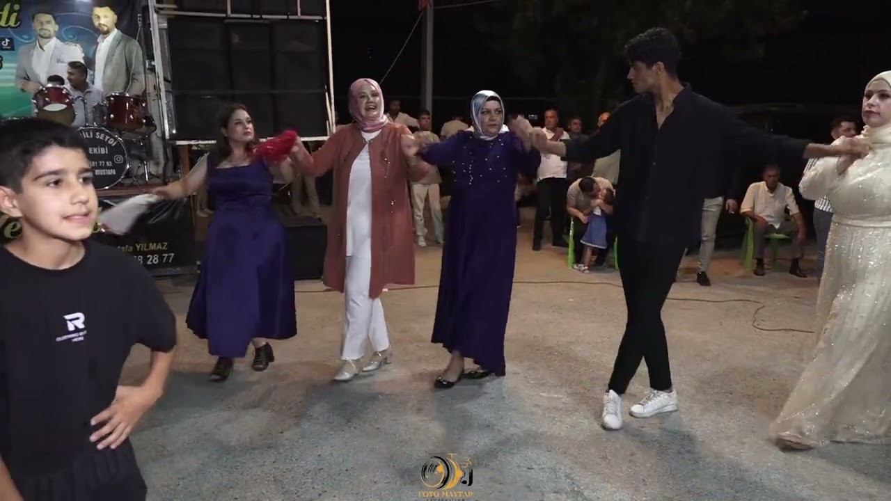 FOTO MAYTAP / BURHAN ONUR VE EKİBİ / ÇIKSORUT' DA