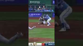 Famous Walk Off Walk Off!!! Bunt? #shorts #baseball #bunt #mlb #walkoff #whitesox #royals Profile