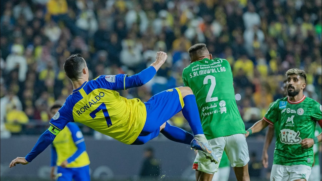 CRISTIANO Ronaldo Crazy Bicycle Kicks#copyright - YouTube