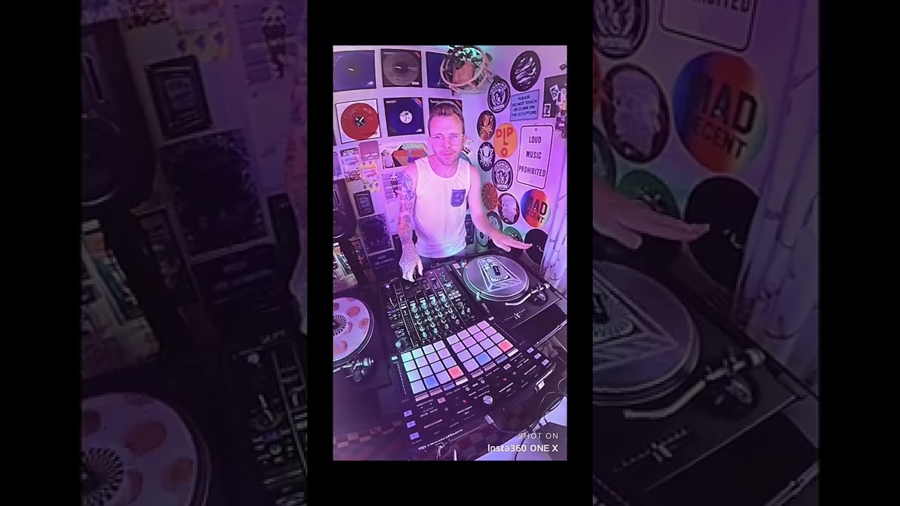 Watch Do you mind by Togeki with SNAG scratching 🔥 on YouTube Watch Do you mind by Togeki with SNAG scratching 🔥 on YouTube