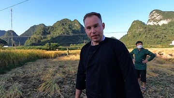 Đối tác người Đức thăm xưởng Dao Thành Cao Bằng tại Pắc Rằng và trải nghiệm mùa gặt tại xã Phúc Sen