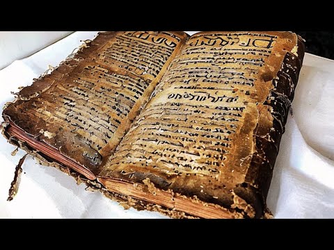2000 Jahre alte Bibel enthüllte erschreckendes Wissen über die menschliche Rasse!