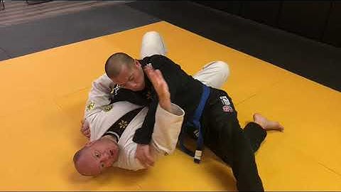 Escaping side control