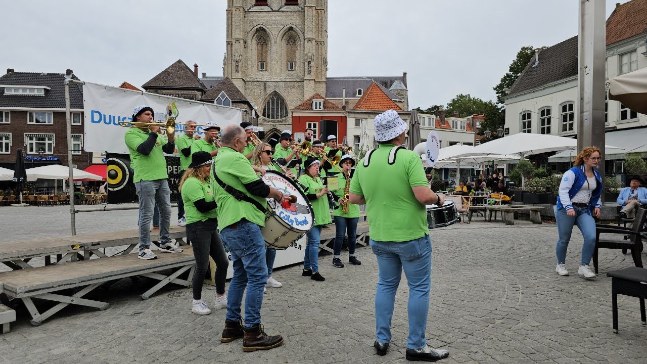 Spoonstreet City Band dweilorkest | Krabbefestival Bergen op Zoom 2024