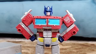 TRANSFORMERS WFC EARTHRISE Optimus Prime / Convoy STOP-MOTION animation